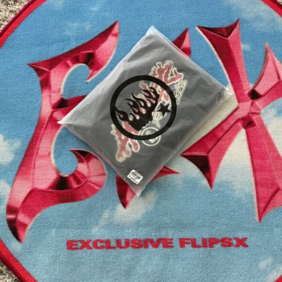 Hellstar Hoodie - Picture 5 of 6